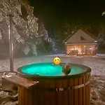 Holiday home 4 Pory Roku Linowo Mazury *