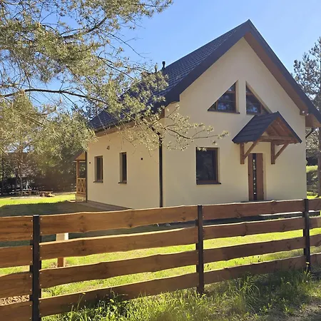 Holiday home 4 Pory Roku Linowo Mazury